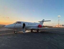 Hawker_800B_exterior 1